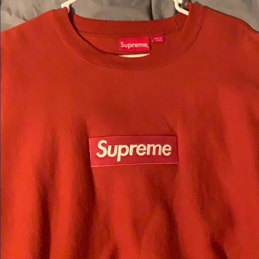 Supreme Rust Box Logo